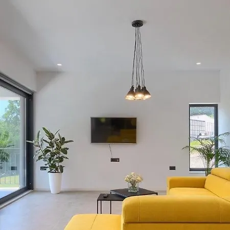Apartman Prisunca - Swimming Pool 公寓