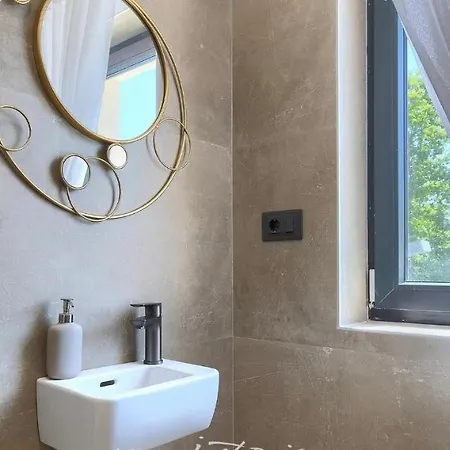 Apartman Prisunca - Swimming Pool